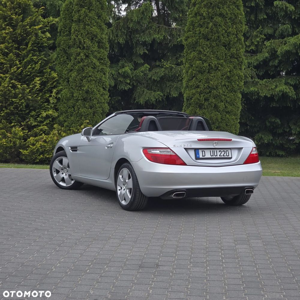 Mercedes-Benz SLK 200 BlueEFFICIENCY 7G-TRONIC Edition 1 - 24