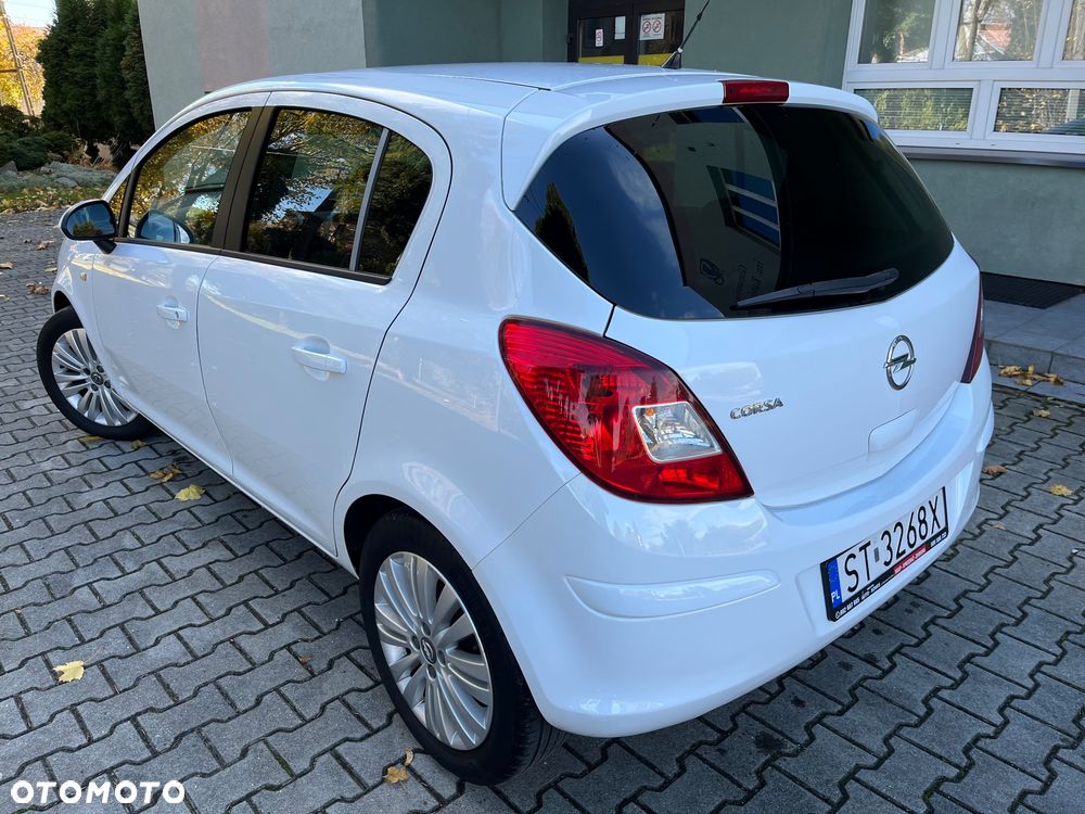 Opel Corsa 1.2 16V EcoFLEX Easytronic Innovation - 4