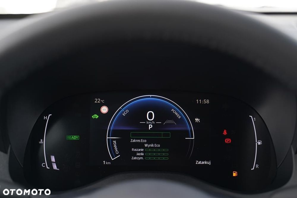 Toyota Yaris Cross - 19