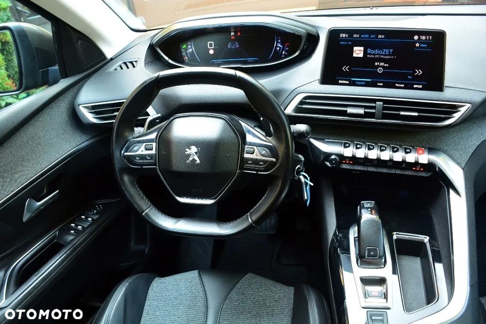 Peugeot 3008 1.6 BlueHDi Allure S&S EAT6 - 24