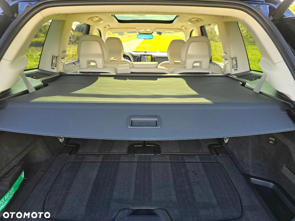 Volvo XC 90 T8 AWD Plug-In Hybrid Ultra Dark 7os - 21