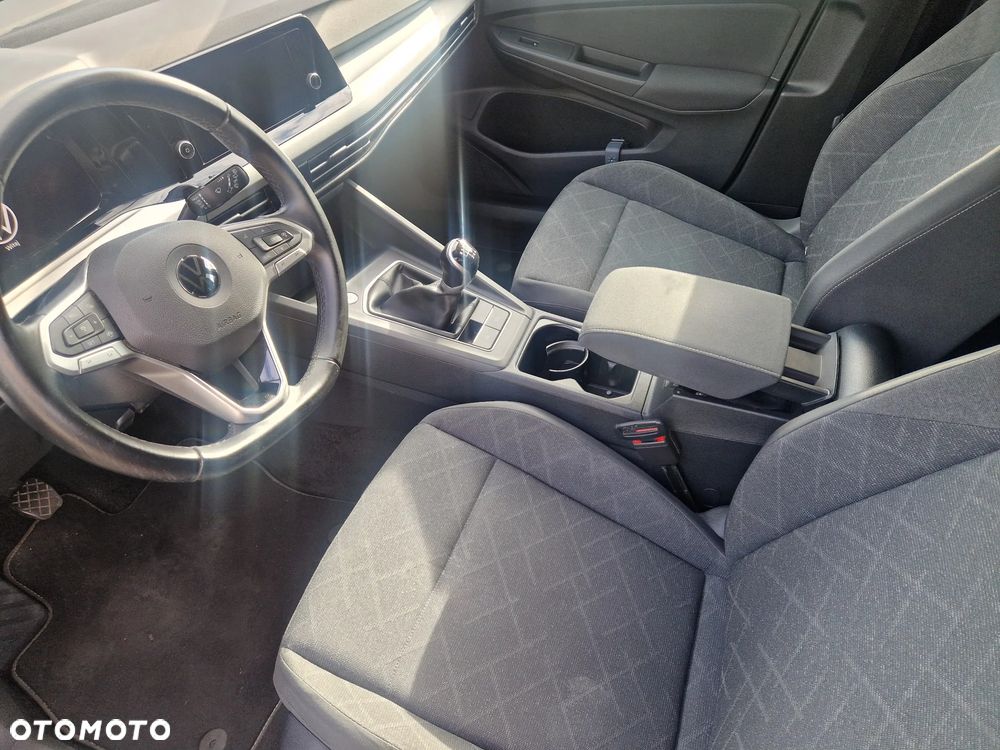 Volkswagen Golf 1.5 TSI OPF Active - 7