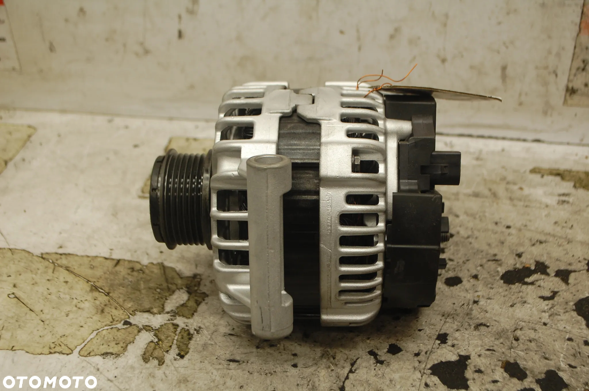 ALTERNATOR REGENEROWANY 0125711102 CC1T-10300-BC FORD TRANSIT 2.2 TDCI 2.2 HDI 2,3 PEUGEOT BOXER CITROEN FIAT 0125711017 AC1T-10300-BB/ 6C1T-10300-BD/ 0121615002 - 7
