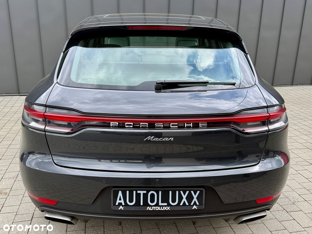 Porsche Macan - 21