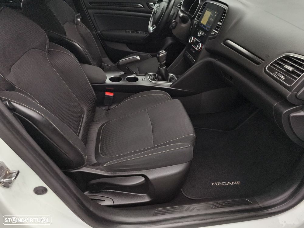 Renault Mégane 1.5 dCi Intens - 15