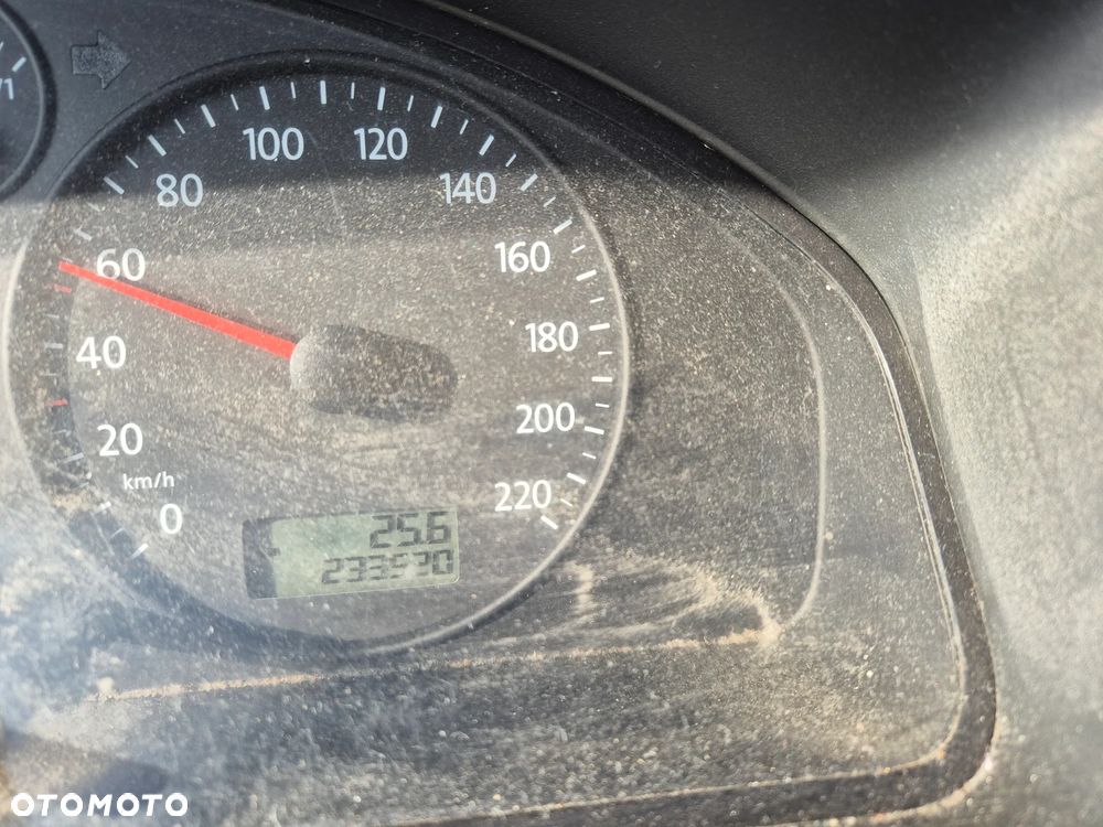 Volkswagen Transporter T5 - 8