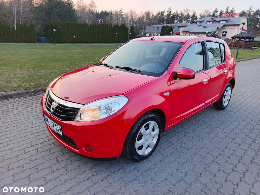Dacia Sandero - 28