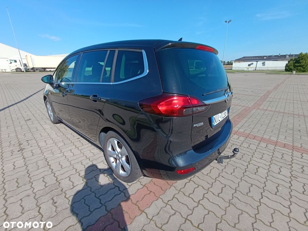 Opel Zafira - 2