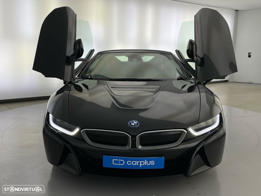 BMW i8 Roadster - 21