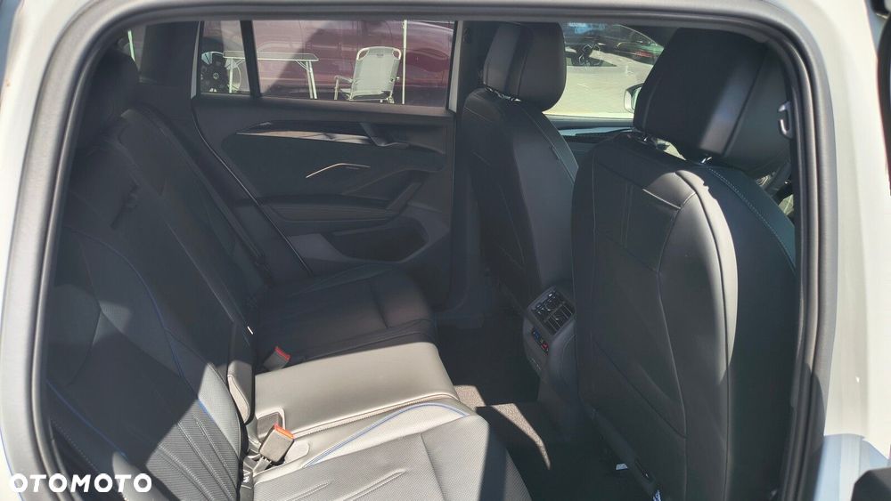 Volkswagen Tiguan - 35