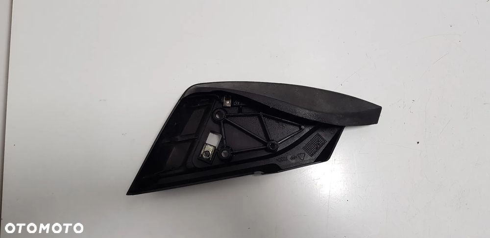 Gilera Fuoco 500 Podłoga Stopień Prawy - 3