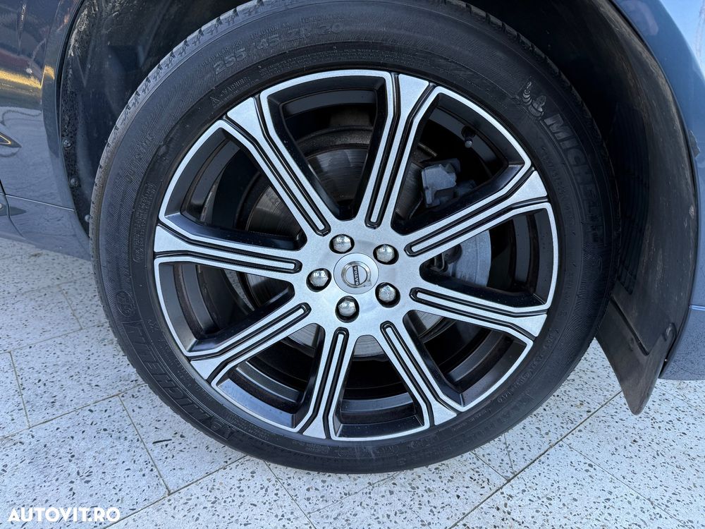 Volvo XC 60 D4 AWD Geartronic Inscription - 29