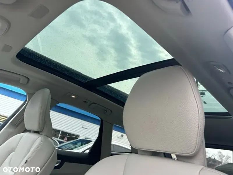 Volvo XC 60 - 11