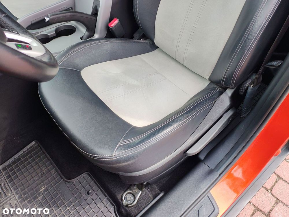 Kia Sportage 1.6 GDI Business Line L 2WD - 12