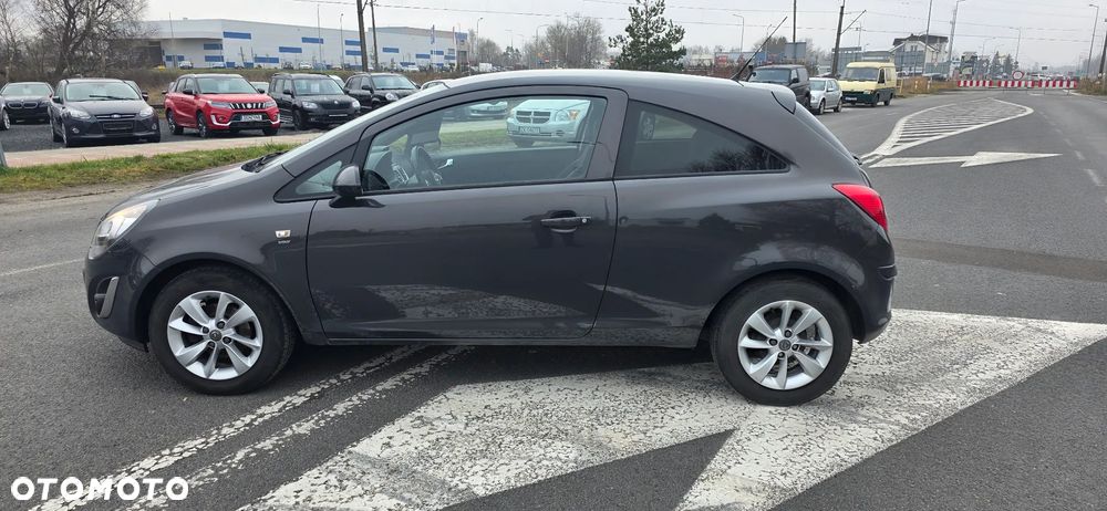 Opel Corsa 1.2 16V Energy - 9