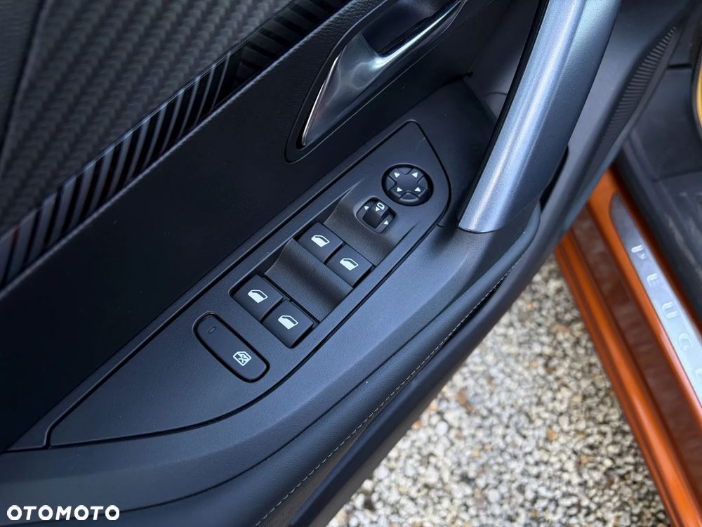 Peugeot 2008 1.5 BlueHDi Allure - 33