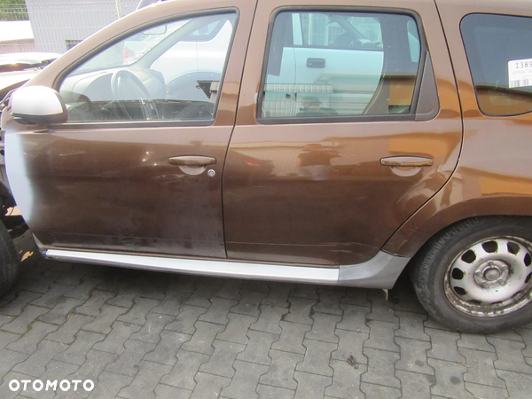 Dacia Duster drzwi