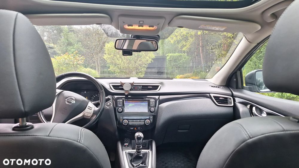 Nissan Qashqai 1.6 dCi Tekna S&S - 8