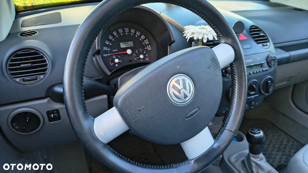 Volkswagen New Beetle 1.4 - 4