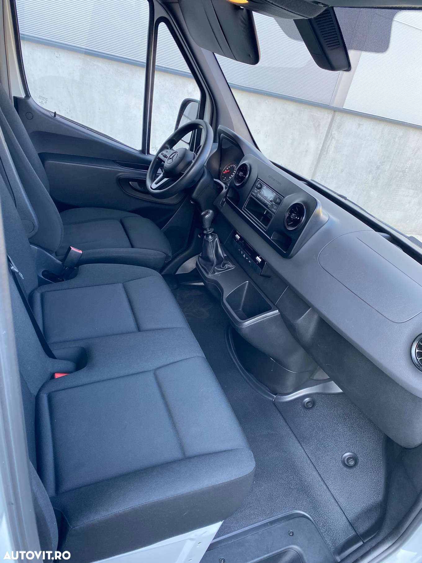 Mercedes-Benz Sprinter - 5