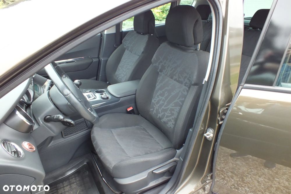 Peugeot 3008 2.0 HDi Allure - 15