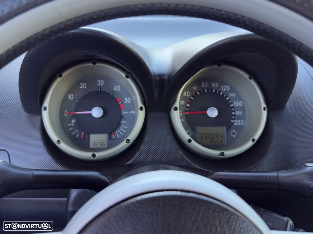 VW Lupo 1.2 TDi 3 Litros - 17