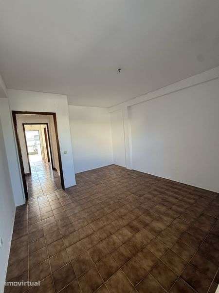 Moradia Bi-Familiar T2 Bairro de Almeirim - Grande imagem: 5/11