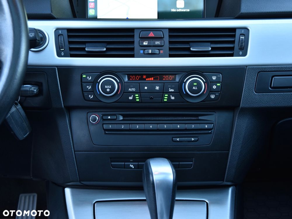 BMW Seria 3 318d DPF Edition Exclusive - 17