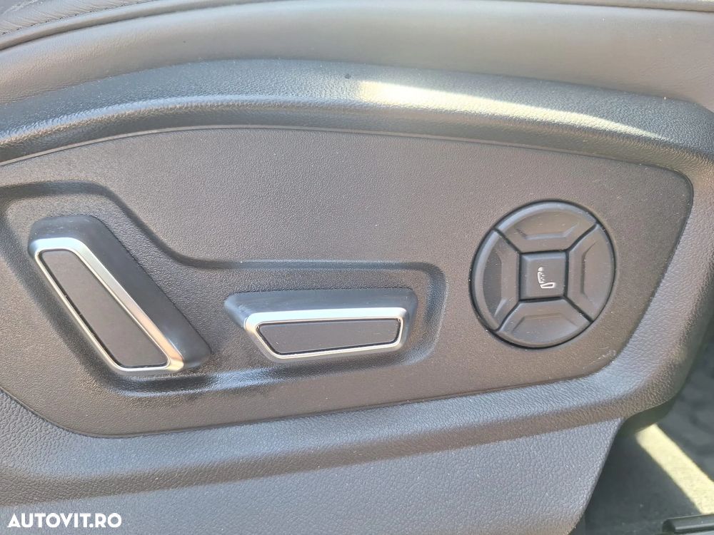 Audi Q7 3.0 50 TDI quattro Tiptronic S Line - 23