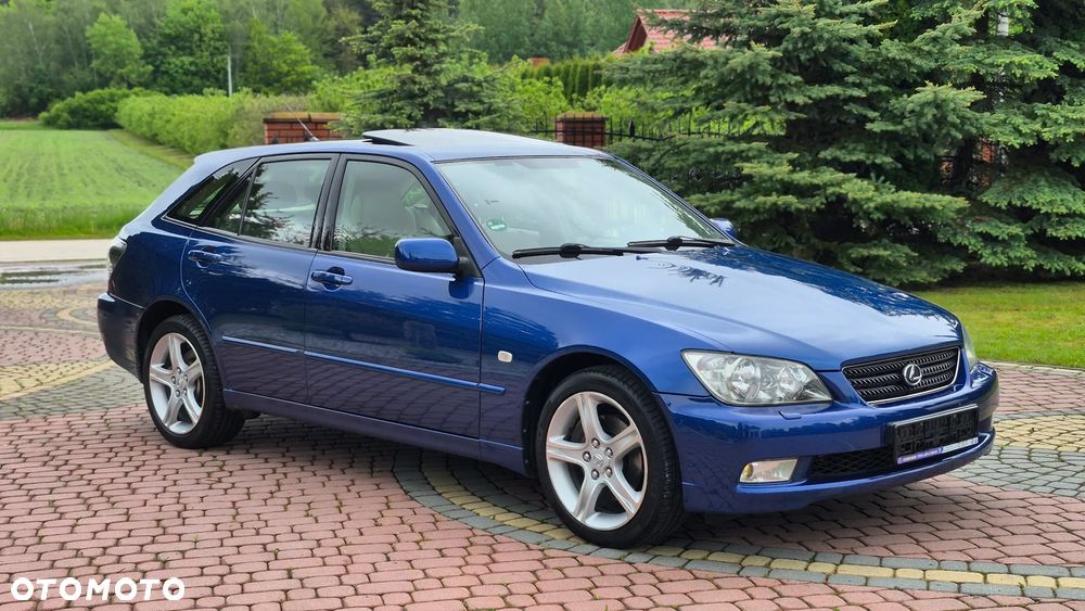 Lexus IS - 34