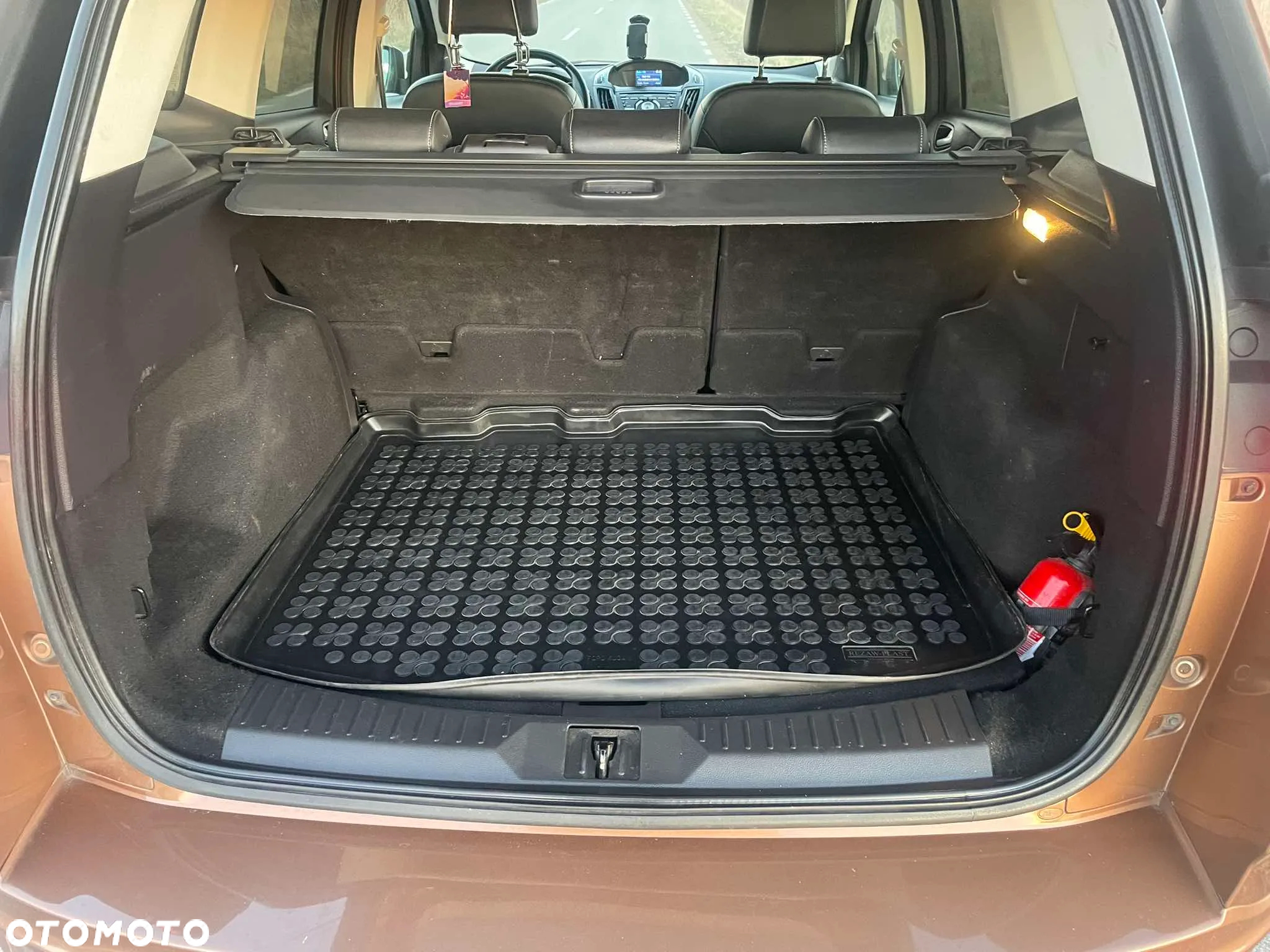 Ford Kuga 2.0 TDCi 4WD Trend - 11