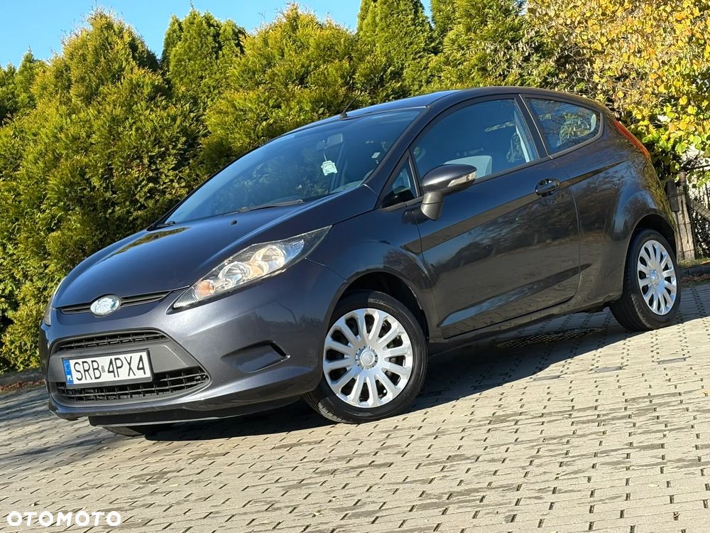 Ford Fiesta 1.25 Ambiente EU5 - 1