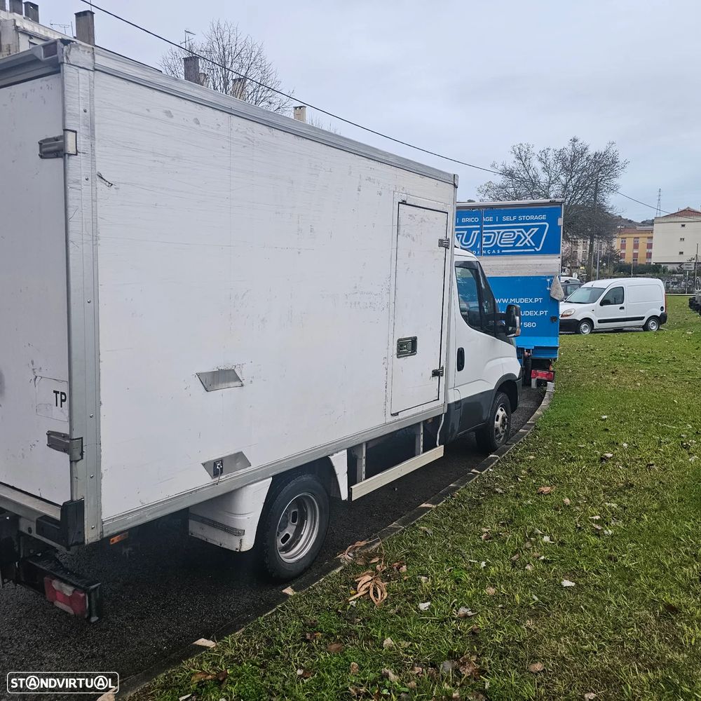Iveco Daily FRIGORÍFICA - 11