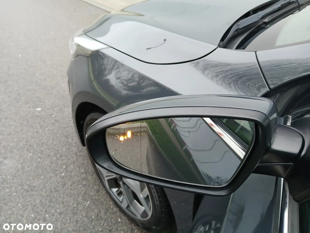 Kia Ceed 1.4 T-GDI OPF Platinum Edition - 24