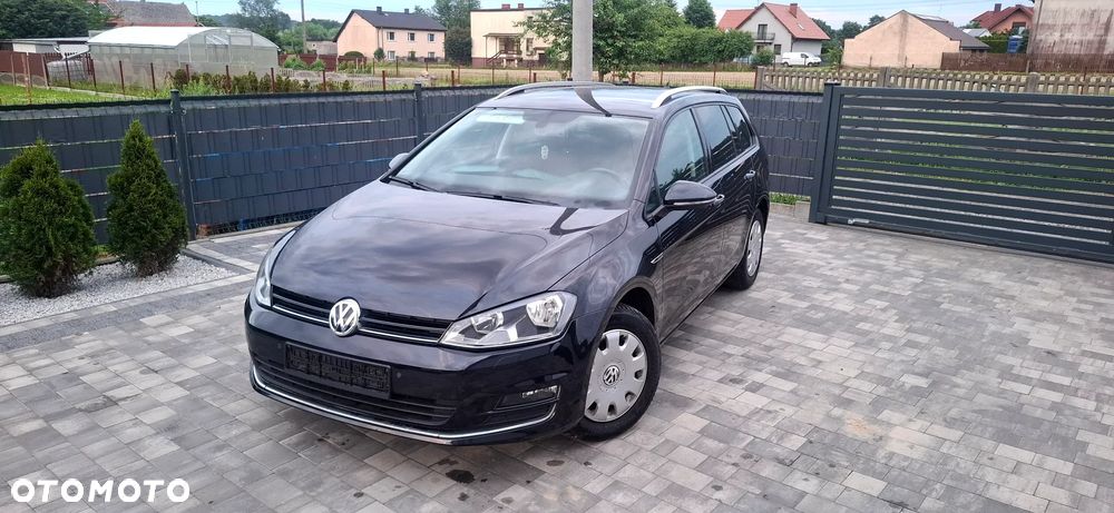 Volkswagen Golf 1.6 TDI BlueMotion Technology Lounge - 1
