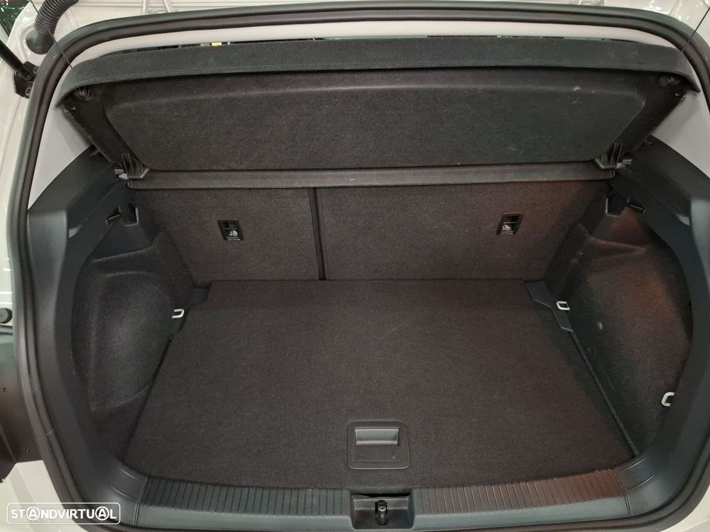 VW T-Cross 1.0 TSI Urban - 22