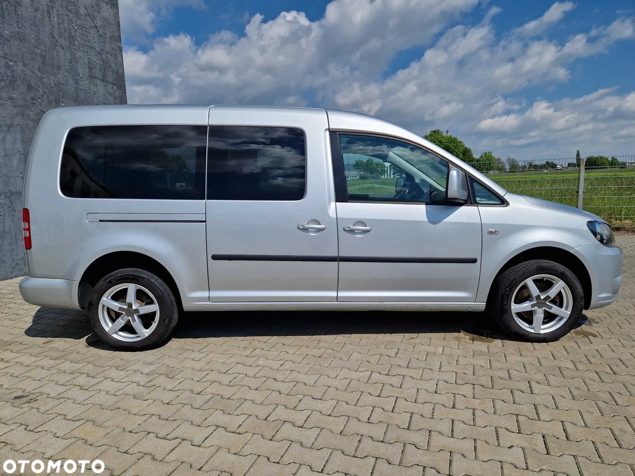 Volkswagen Caddy Maxi 1.6 TDI Comfortline - 18
