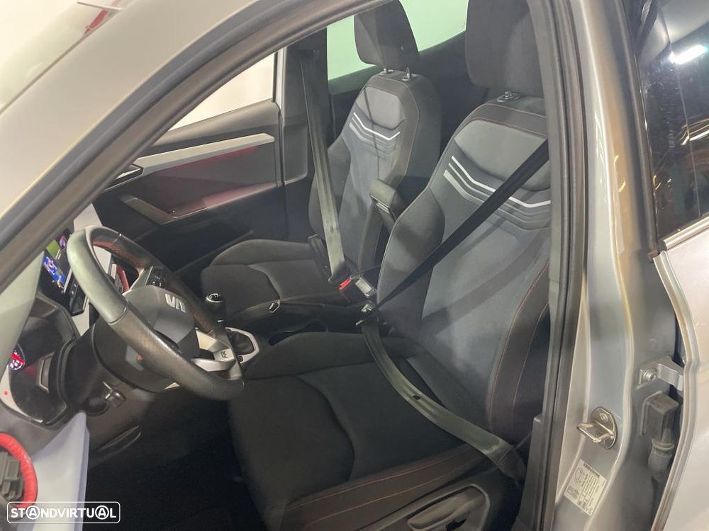 SEAT Arona 1.0 TSI FR - 6