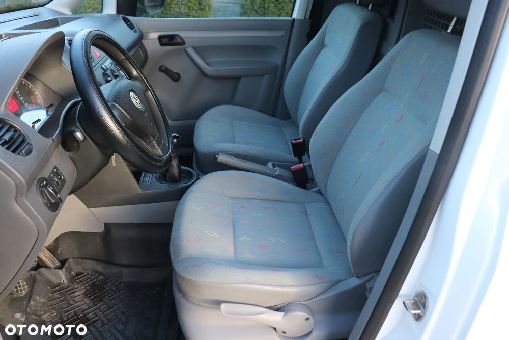 Volkswagen CADDY - 11