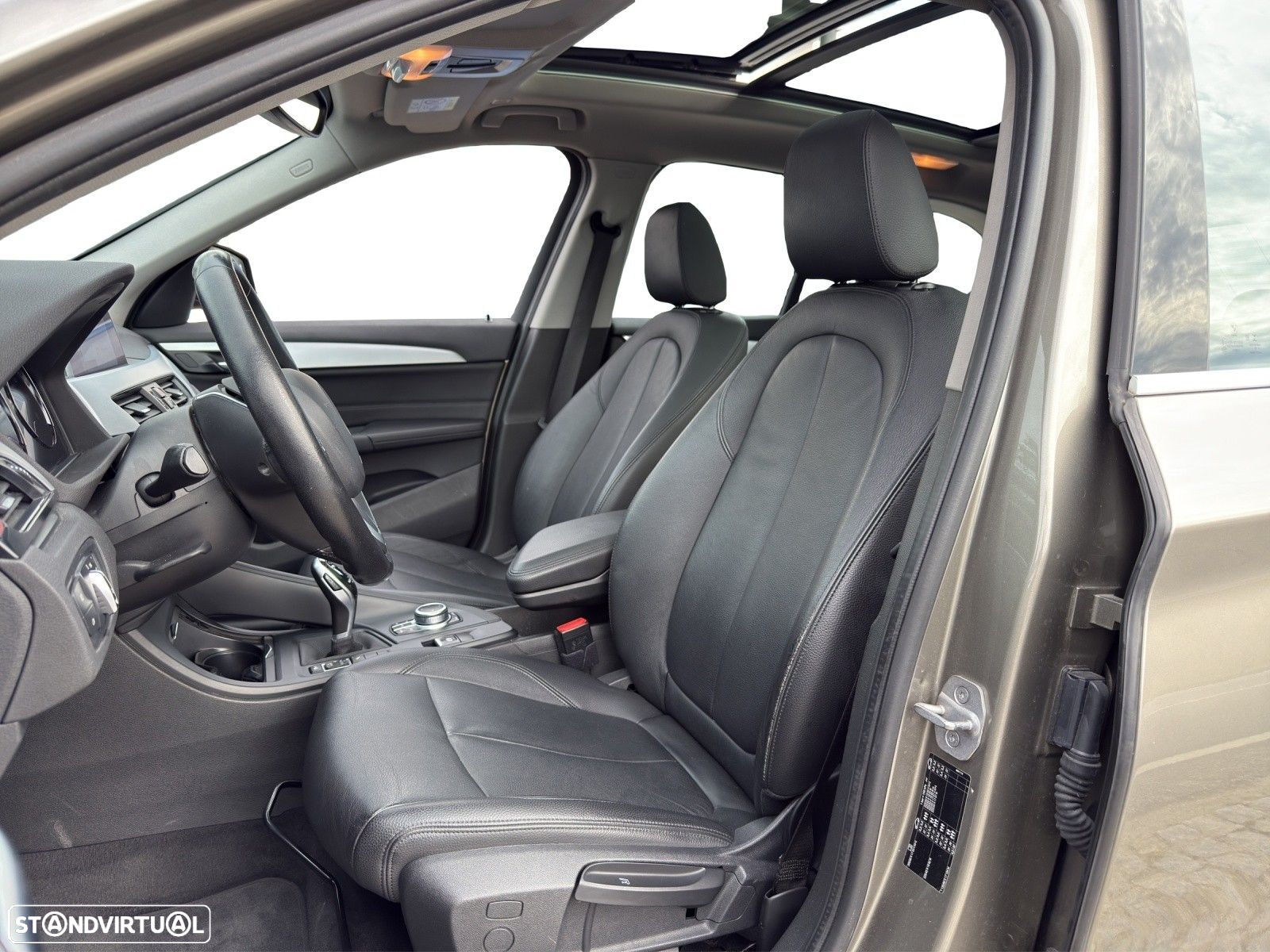 BMW X1 16 d sDrive Advantage Auto - 10