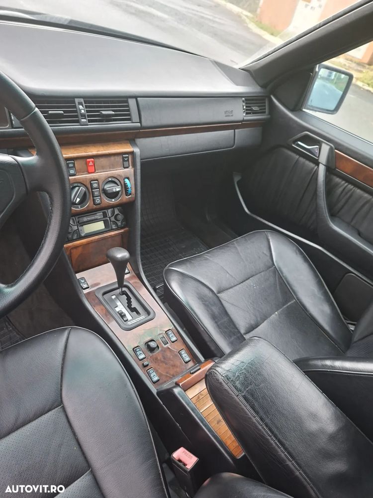 Mercedes-Benz W124 - 11