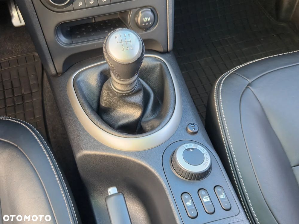 Nissan Qashqai 2.0 4x4 Tekna Premium - 9