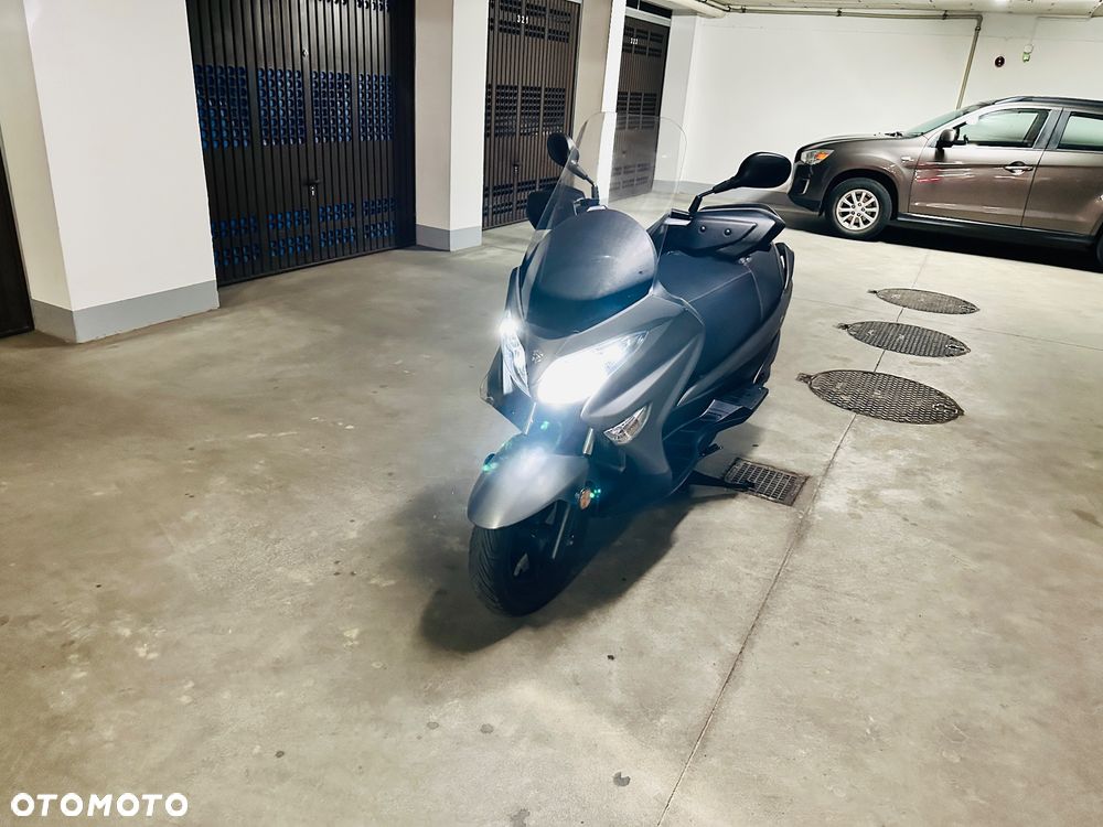 Suzuki Burgman - 39
