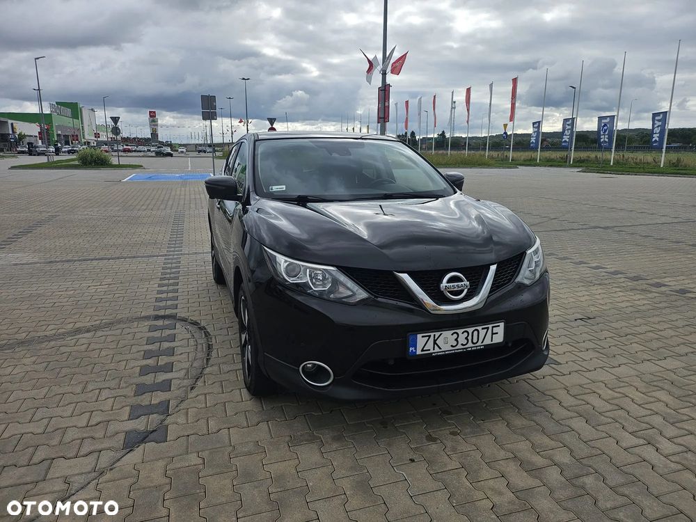 Nissan Qashqai 1.5 dCi N-Connecta EU6 - 1