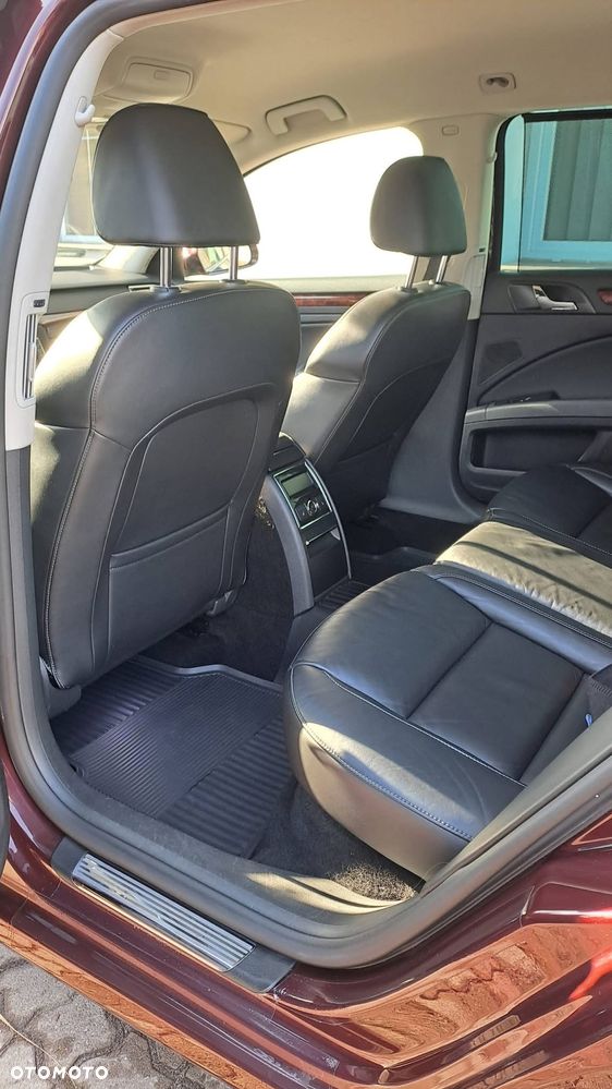 Skoda Superb 3.6 V6 4x4 DSG L&K - 18