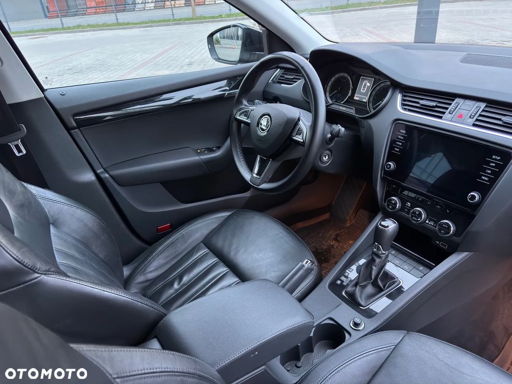 Skoda Octavia 2.0 TDI 4x4 Style DSG - 30