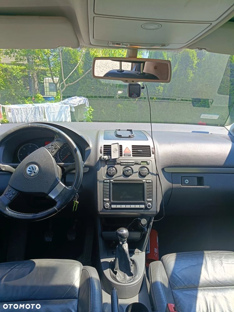 Volkswagen Touran 1.9 TDI Basis - 9