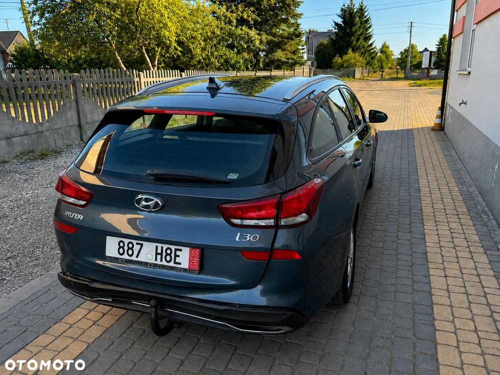 Hyundai i30 1.6 D Comfort - 16