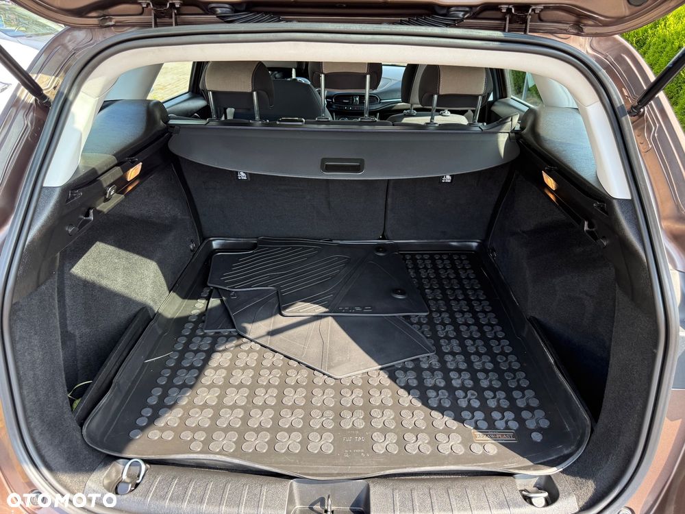 Fiat Tipo 1.4 T-Jet 16v Lounge EU6d - 8
