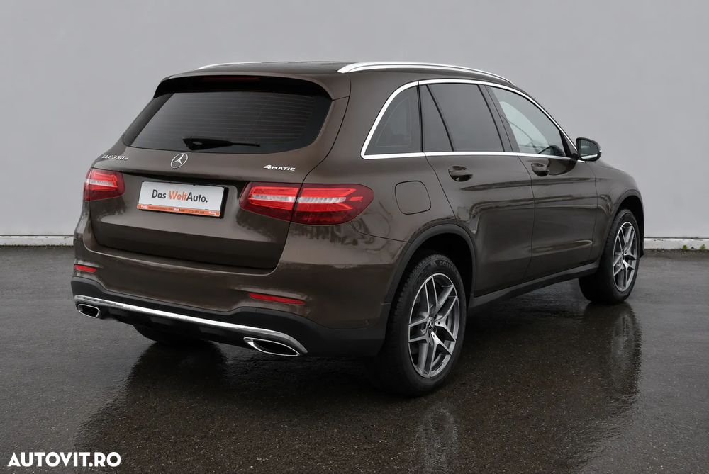 Mercedes-Benz GLC - 4